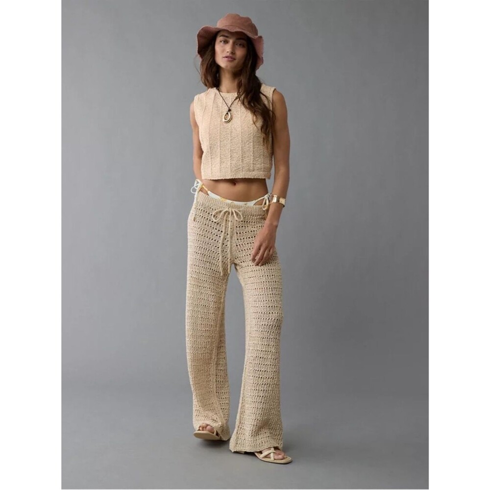 American eagle Women's Crochet Pants cream cotton Sz M NWOT
